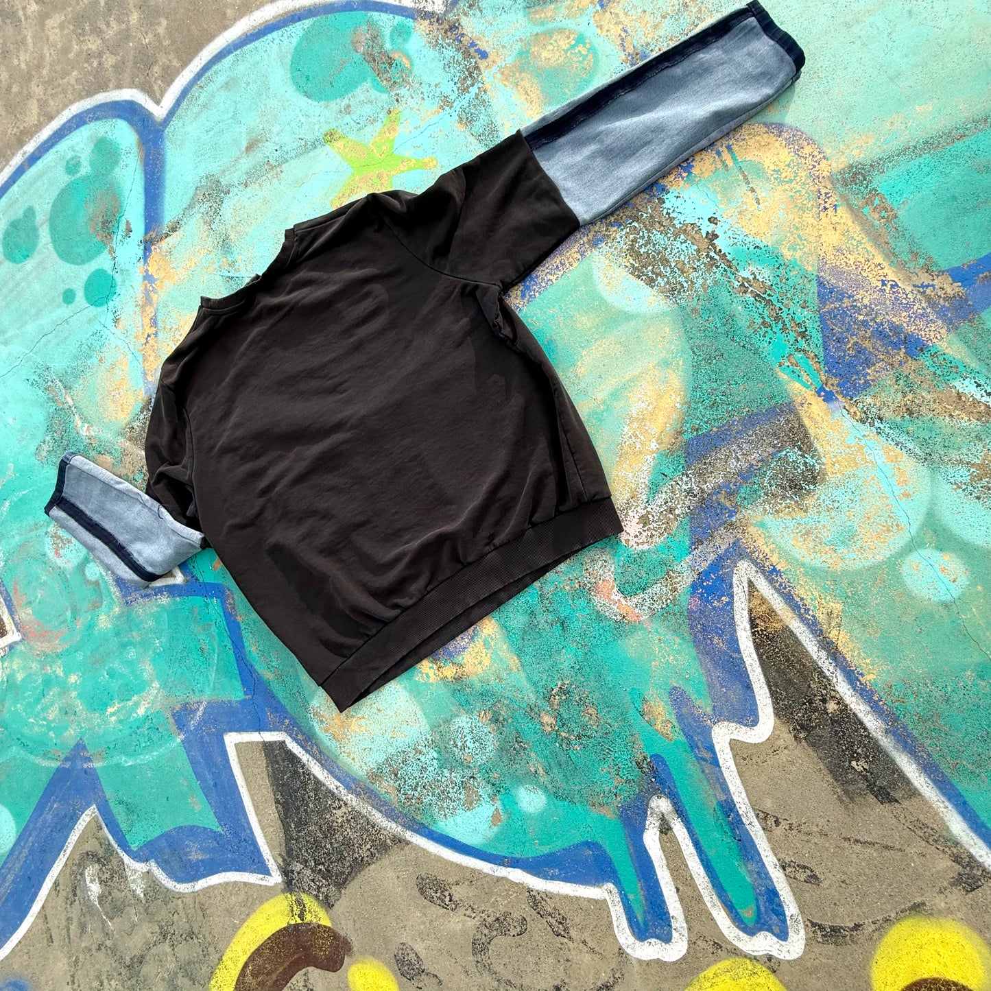 REBORN — Sweatshirt Rework 2XL