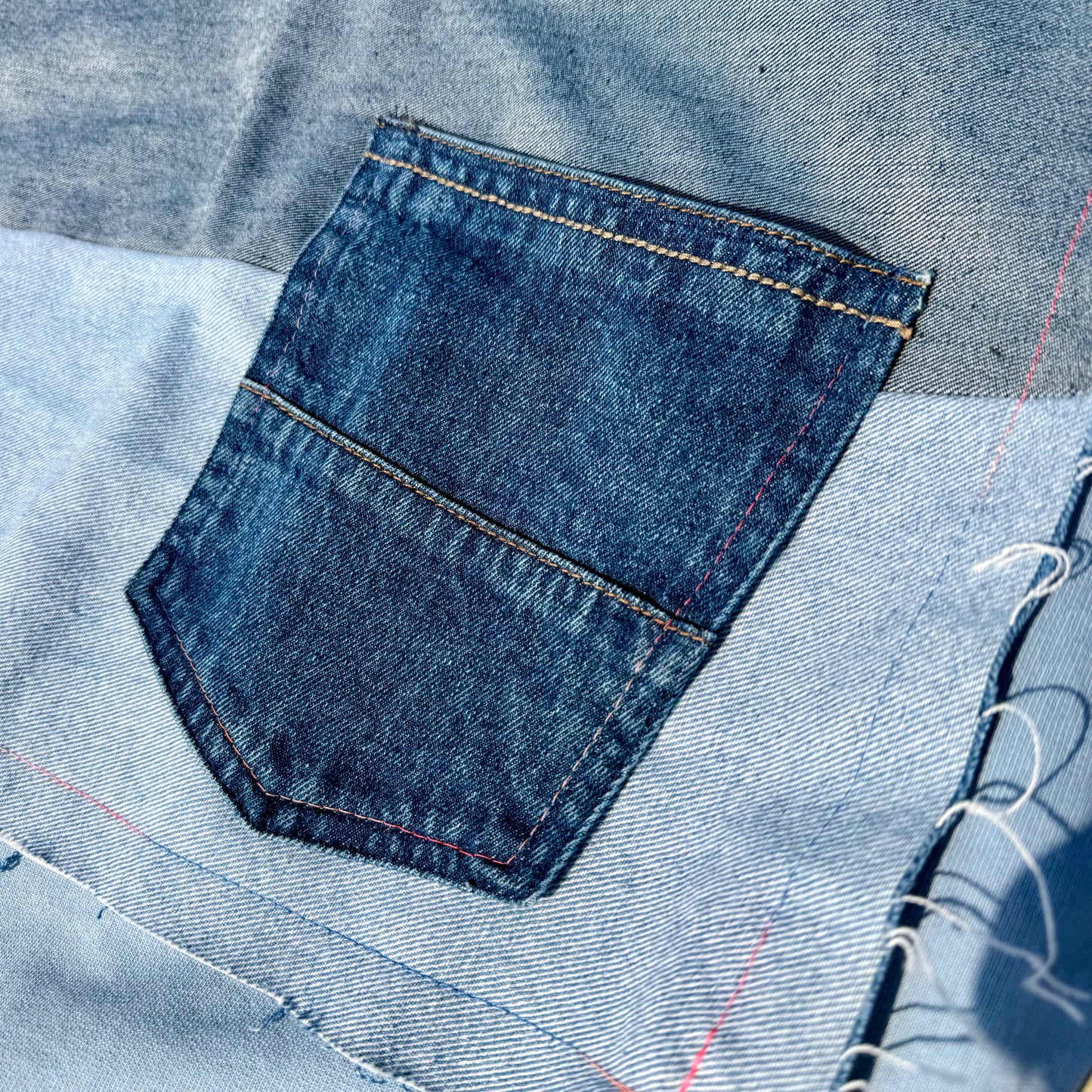 BADASS STITCH — Sweatshirt Rework M