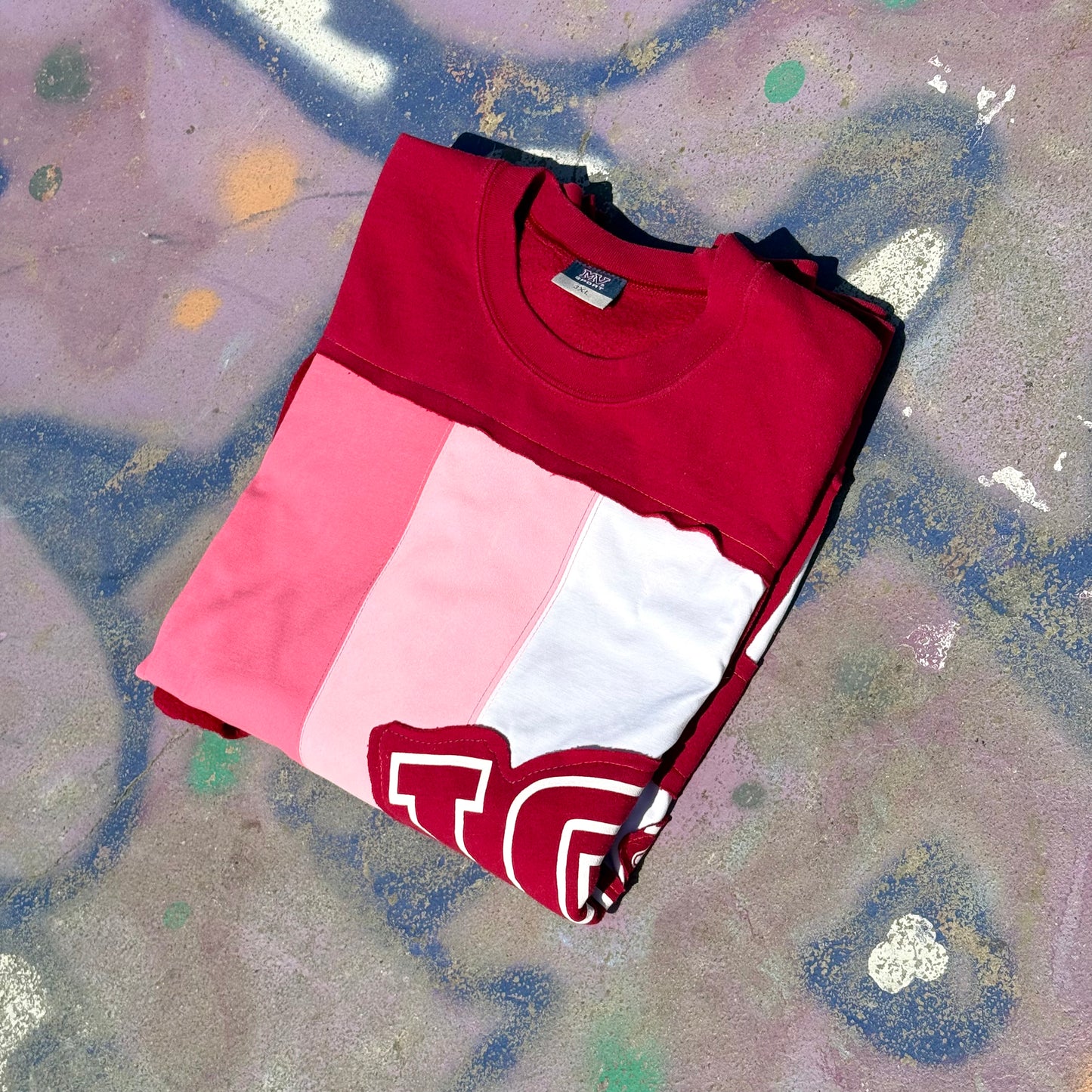 IG IT TO WIN IT — Sweatshirt Rework 3XL