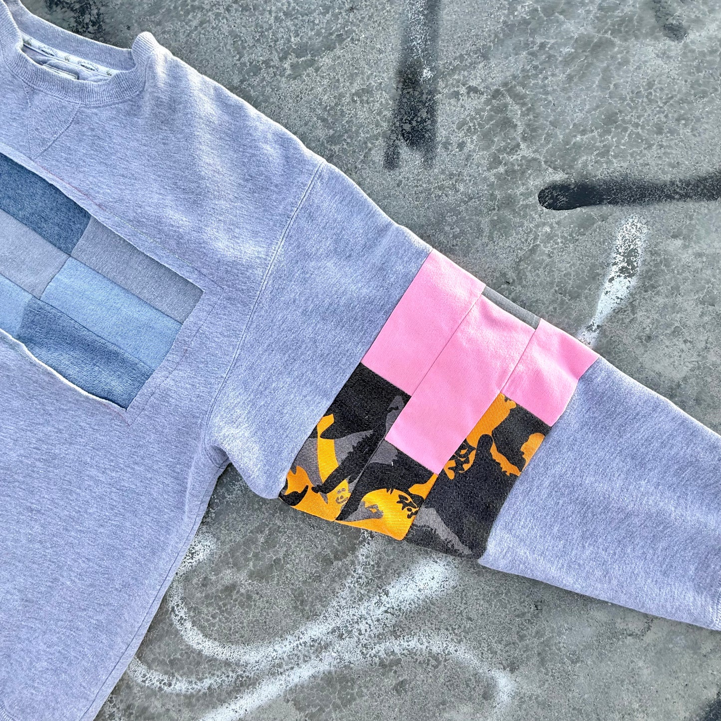 EASY PEASY — Sweatshirt Rework 2XL
