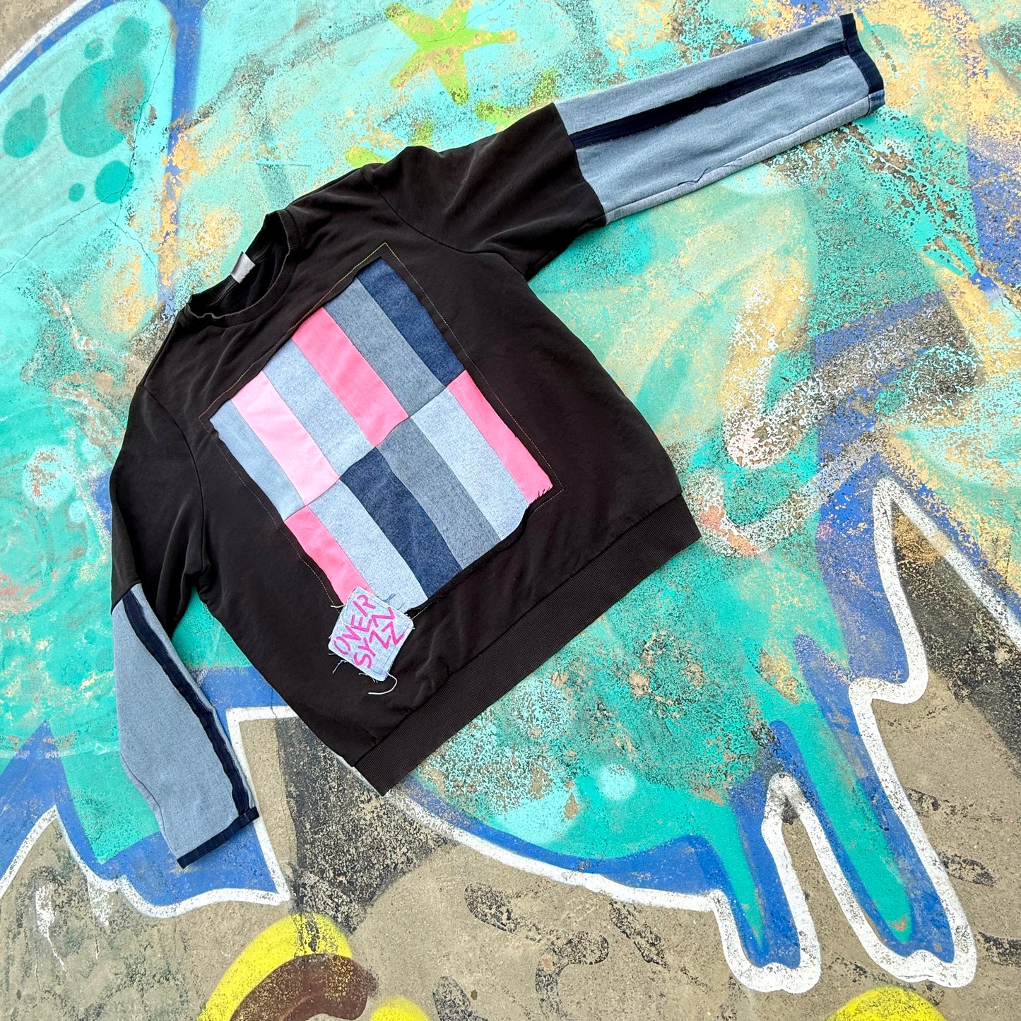 REBORN — Sweatshirt Rework 2XL